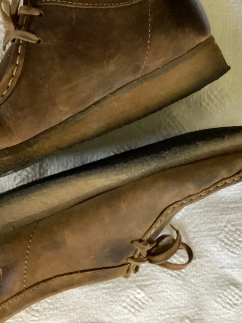 Clarks Wallabee Boots Chukka Low Beeswax Leather Men Size 9.5